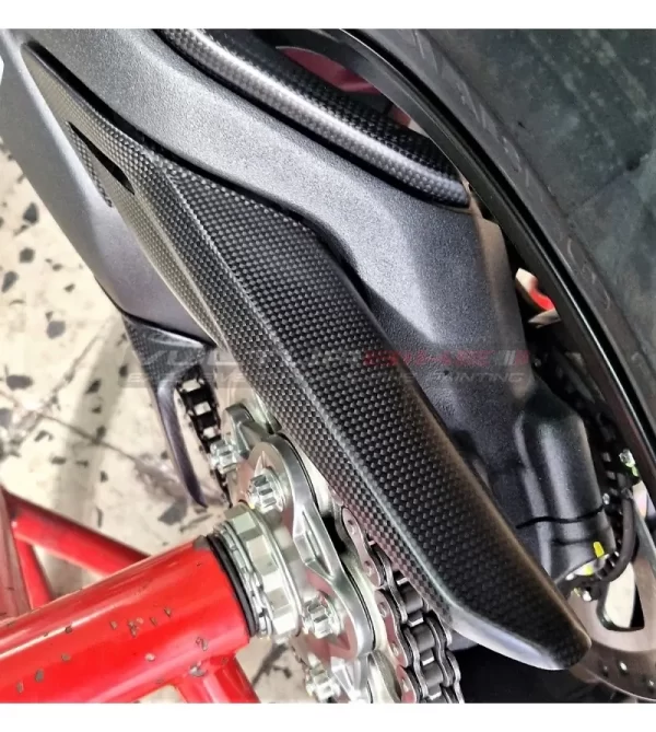 Carbon κάλυμμα αλυσίδας VULTURE BIKE για DUCATI MULTISTRADA V4 - Image 3